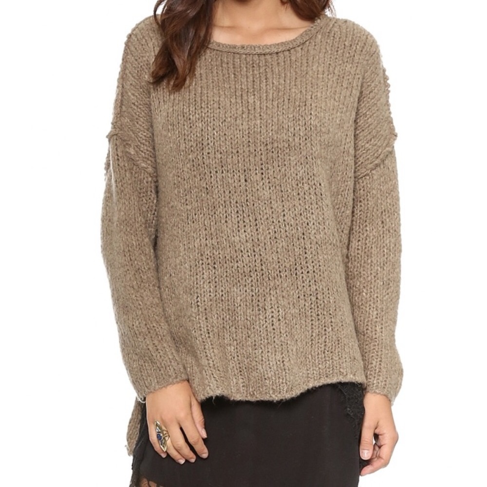 NWOT Fee People Teddy sweater. Size small.